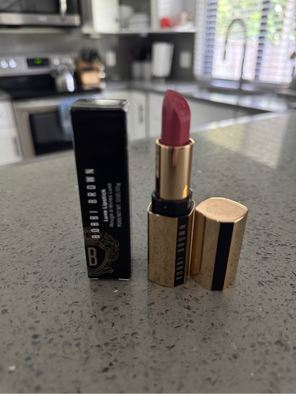New Bobbi Brown Luxe Lipstick in Sandwash Pink 332
